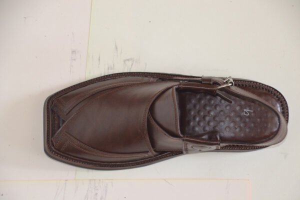 Brown Leather Traditional Peshawari Chappal - Image 4